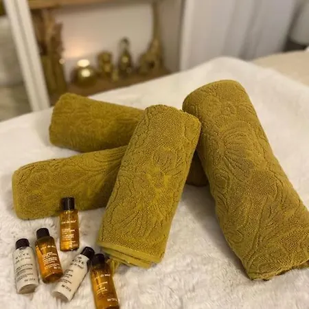 Appartamento Charme Parisien Du Marais *